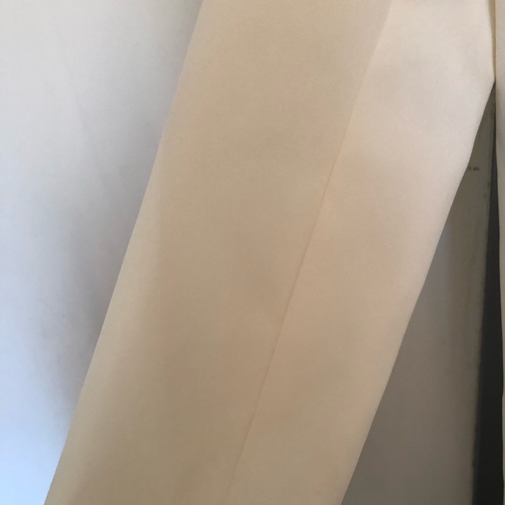 Prettylitttlethings One-button Blazer - Picture 4 of 9